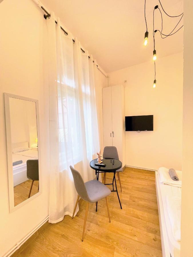 Apartament Plopilor Studios Hermannstadt Exterior foto