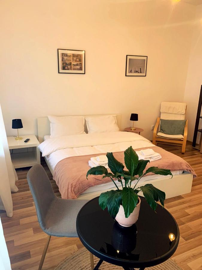 Apartament Plopilor Studios Hermannstadt Exterior foto