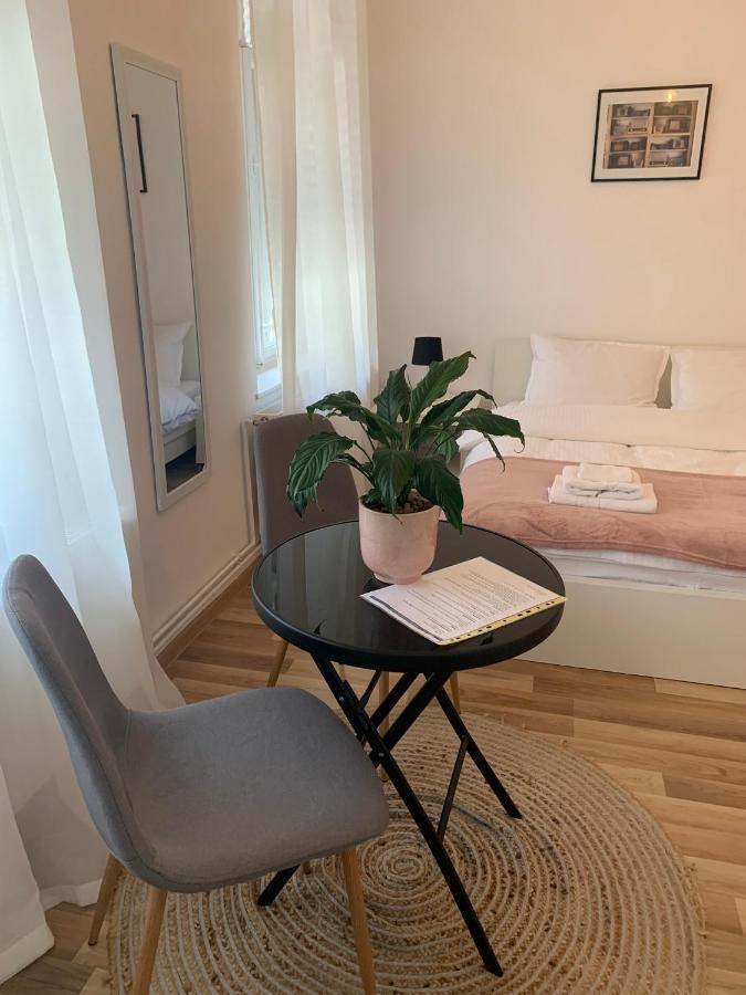 Apartament Plopilor Studios Hermannstadt Exterior foto